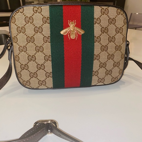 Authentic GUCCI Supreme Monogram Bee Web Camera Bag - NEVER WORN - Picture 9 of 10
